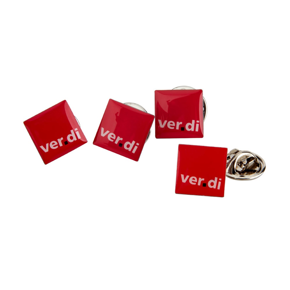 Pin mit Schmetterlingsverschluss